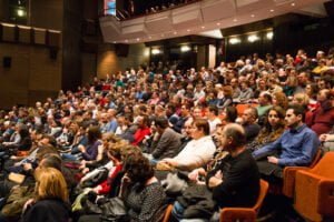 Pročitajte više o članku Javni poziv Ministarstva kulture i medija za predlaganje programa koji potiču razvoj publike u kulturi u Republici Hrvatskoj za 2022. godinu – otvoren do 05. 11. 2021.