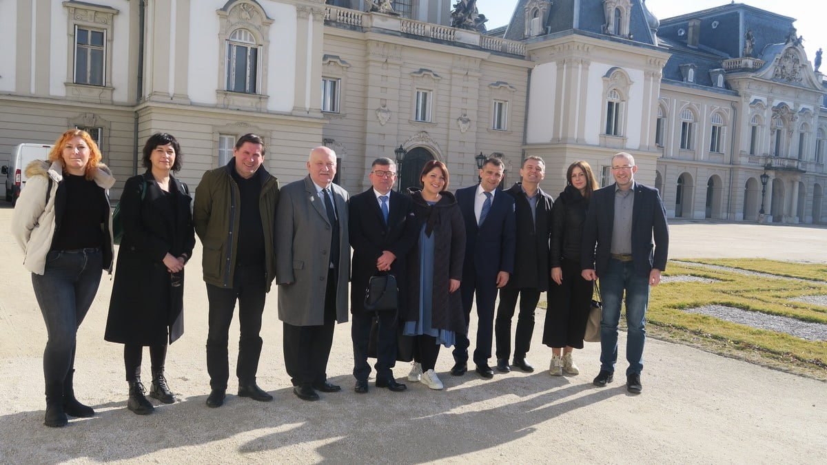 Pročitajte više o članku Revitalizacija dvorca Feštetić u Pribislavcu na način njegovog “dvojnika” u Mađarskoj